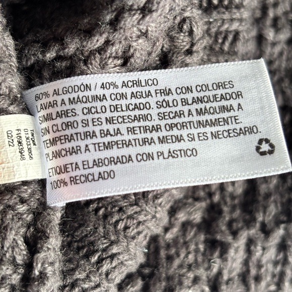 Universal Thread Textured Gray Sweater - Picture 4 of 7